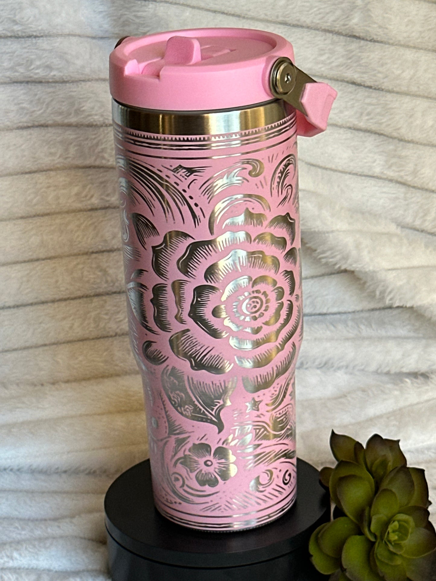 30oz Pink Flip Straw Tumbler with Handle