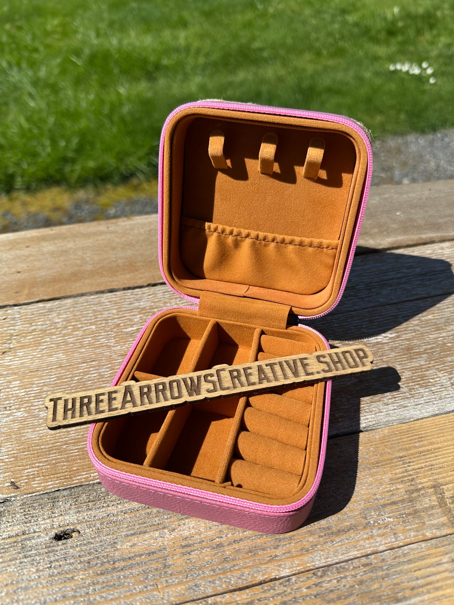 Tooled Ear Tag Cowhide Jewelry Box
