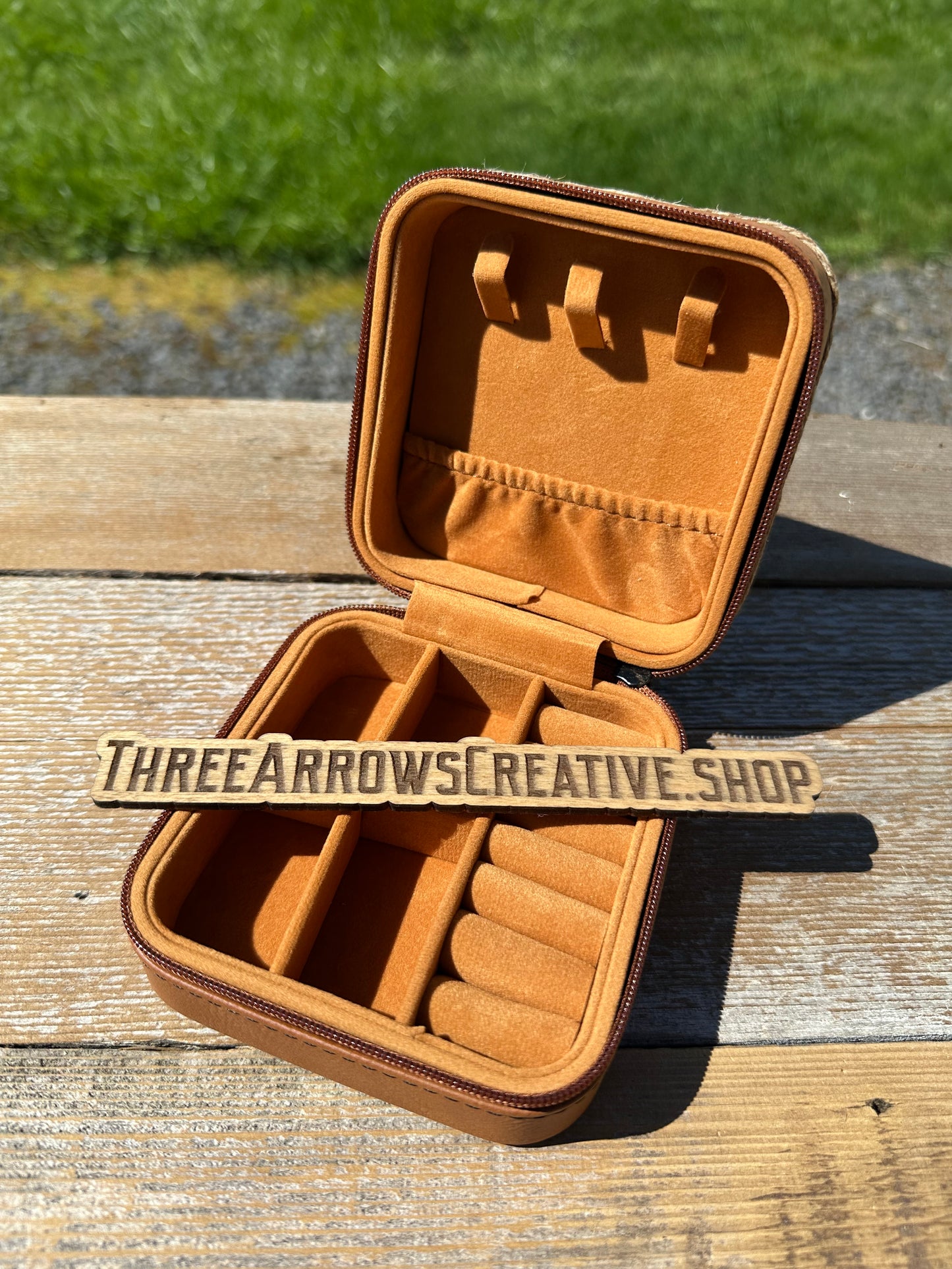Howdy Honey Cowhide Jewelry Box