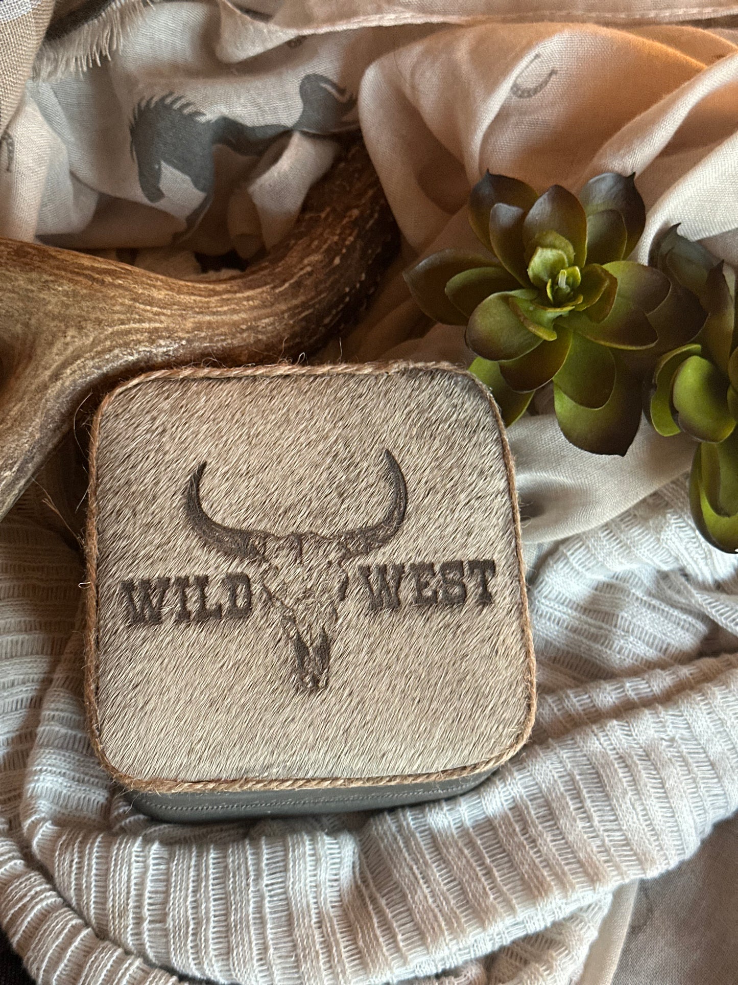 Wild West Skull Small Gray Jewelry Box
