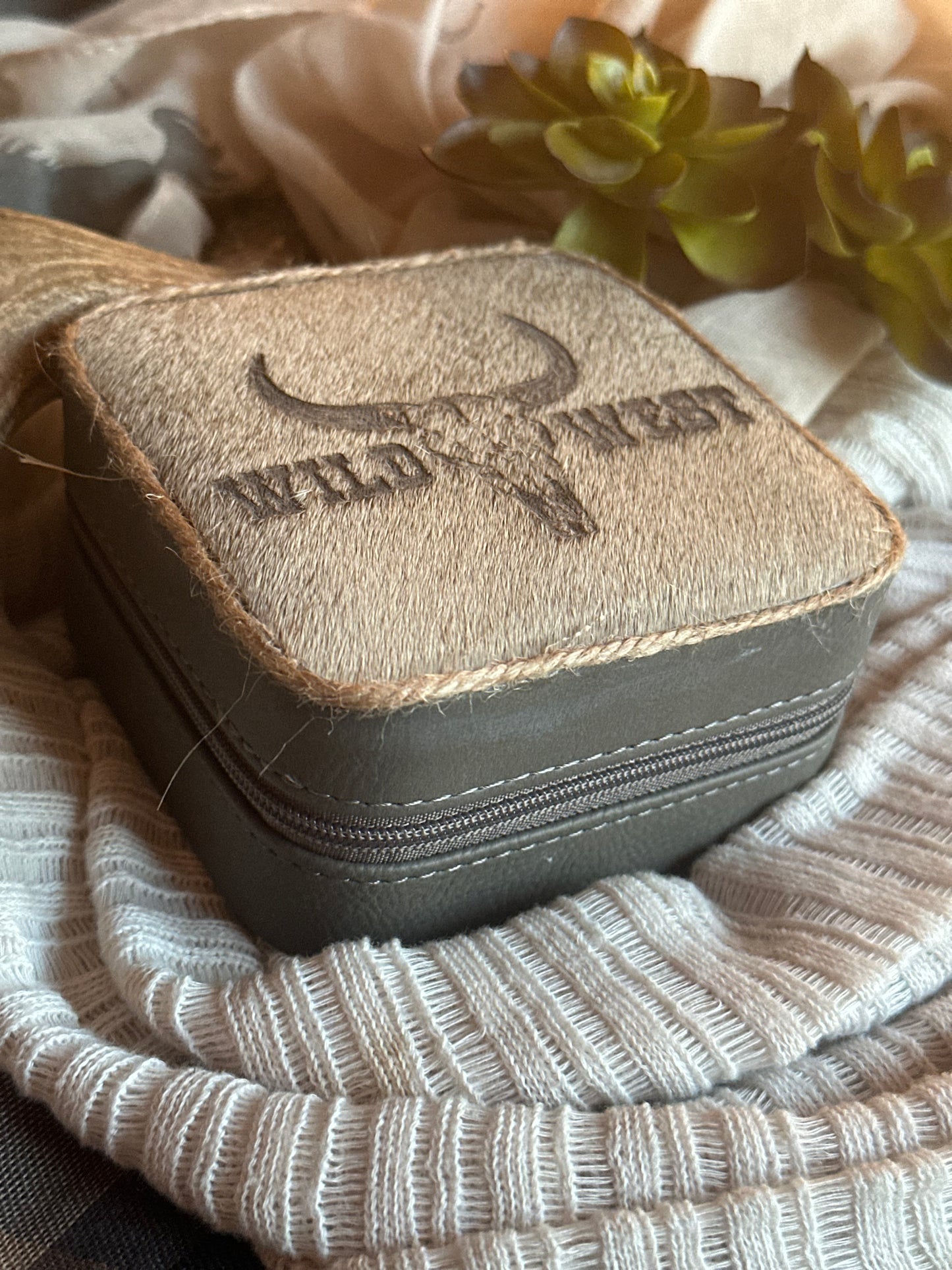 Wild West Skull Small Gray Jewelry Box