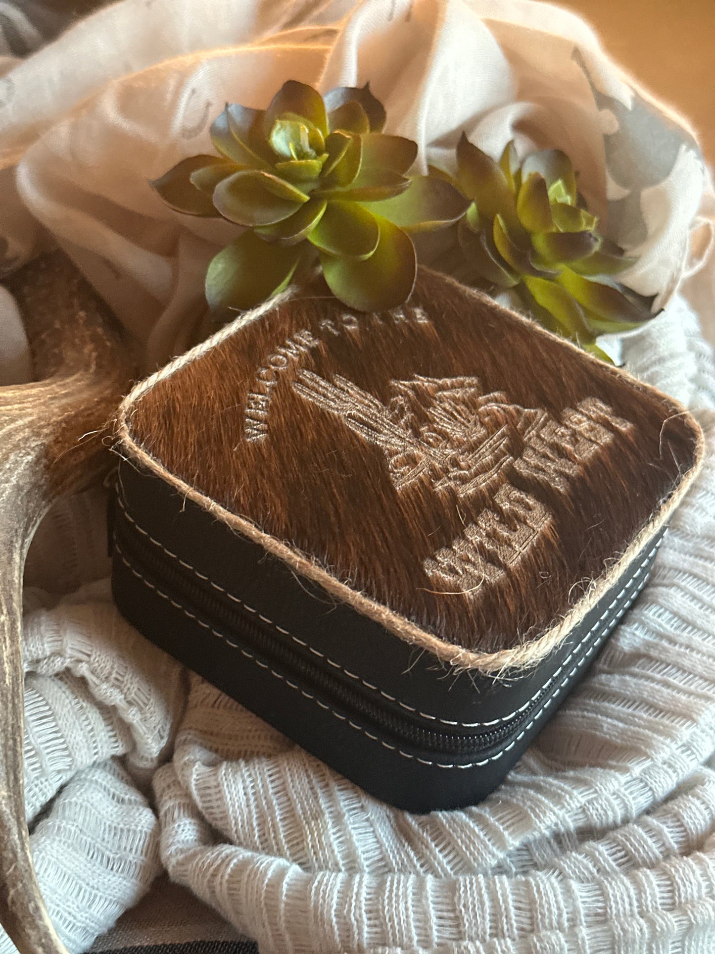 Welcome To The Wild West Small Black Jewelry Box