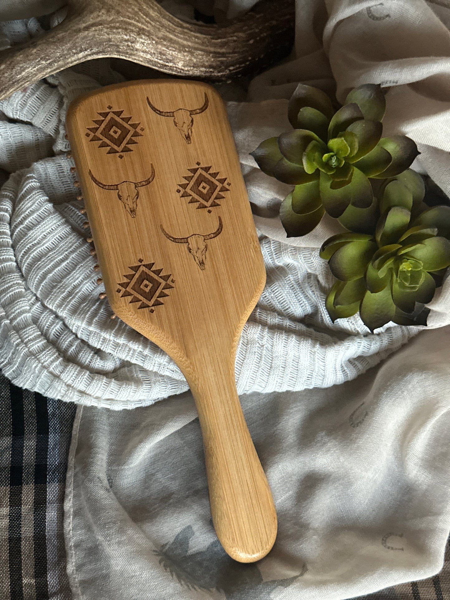 Mesa Mane Hair Brush