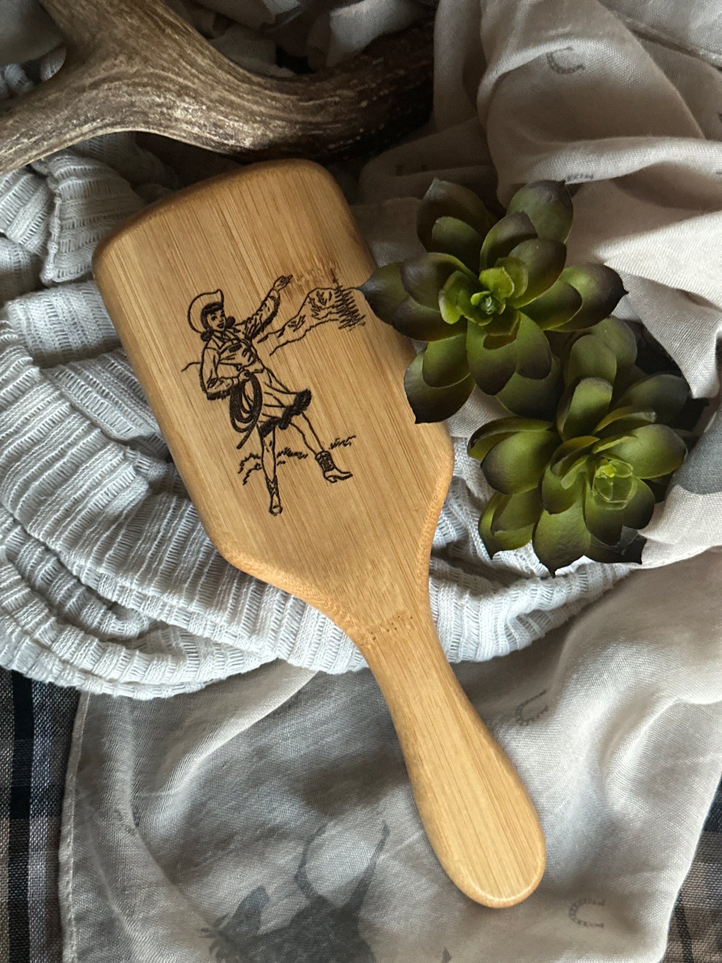 Mesa Mane Hair Brush