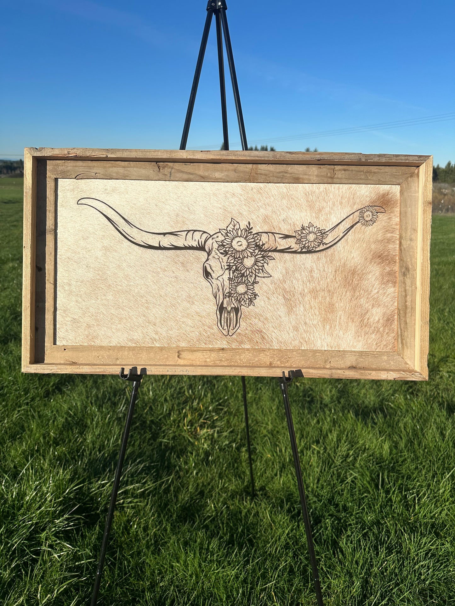 Extra Large Engraved Cowhide Picture-Floral Skull