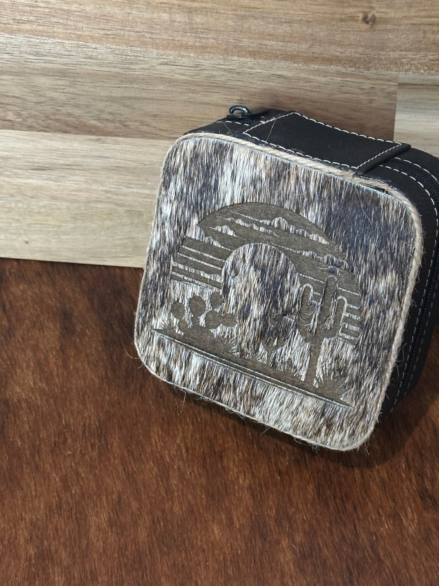 Small Desert Oasis Black With Silver Stitching Travel Jewelry Box