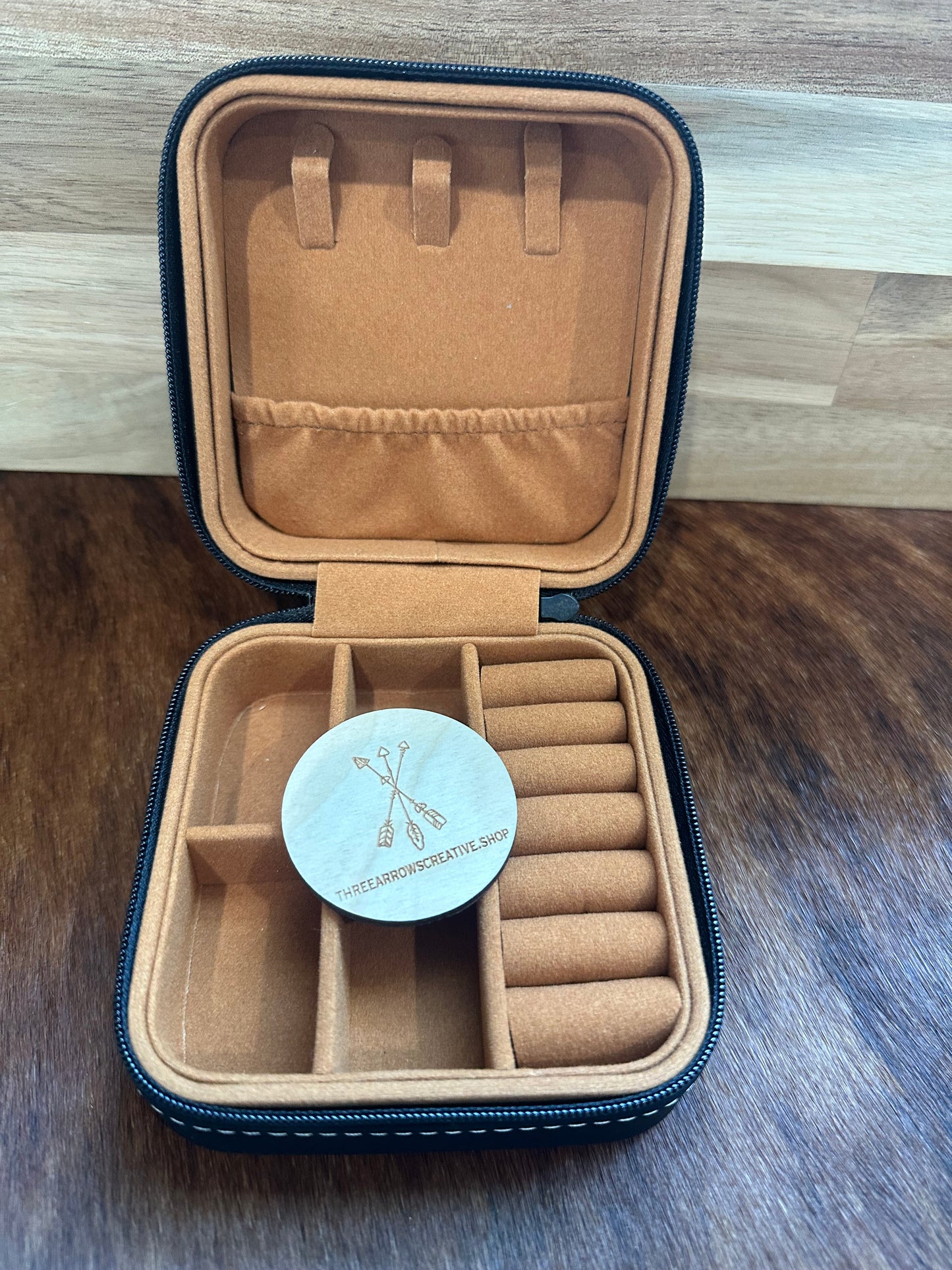 Small Desert Oasis Black With Silver Stitching Travel Jewelry Box