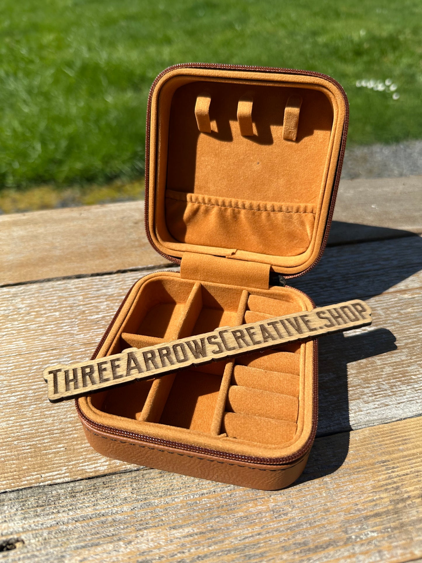 Yeehaws and Hellnaws Jewelry Box